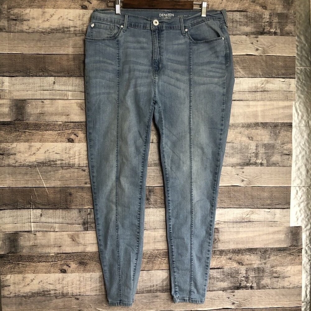 Denizen From Levis Women's High Rise Jegging Size 17